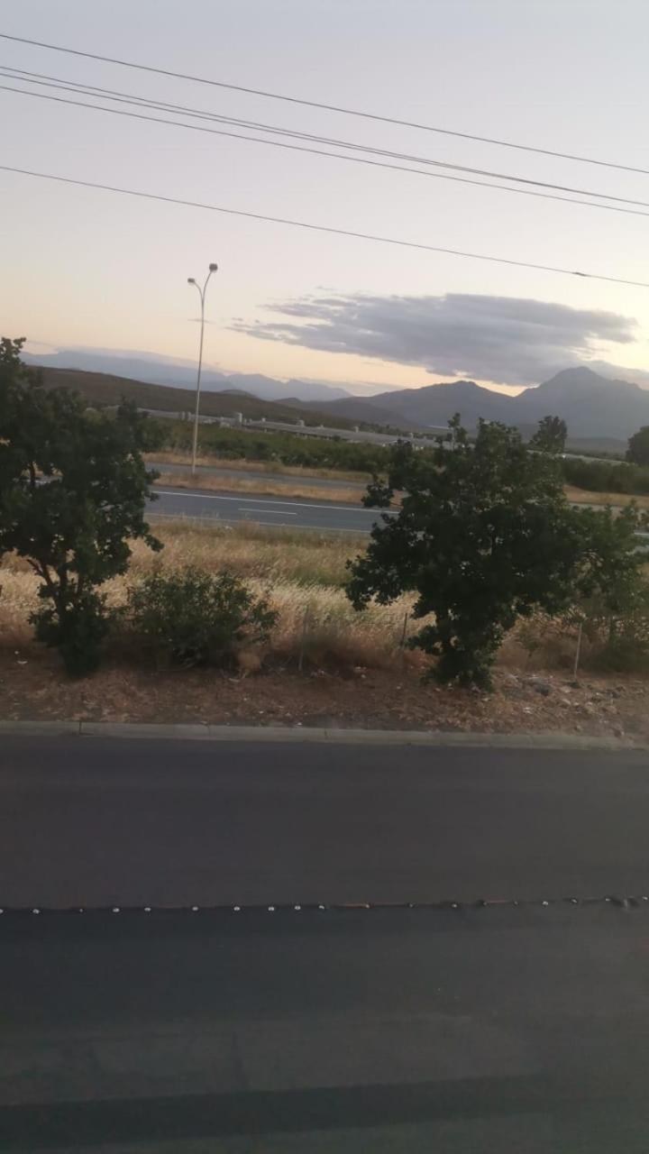 Transvaal Road, N1 *